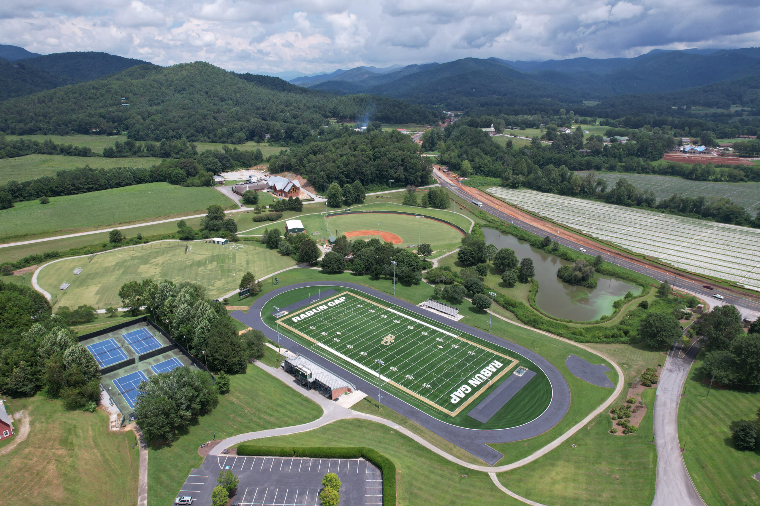 ewly installed Shaw Legion 2.0 field at Rabun Gap-Nacoochee School Football Field by Advanced Sports Group